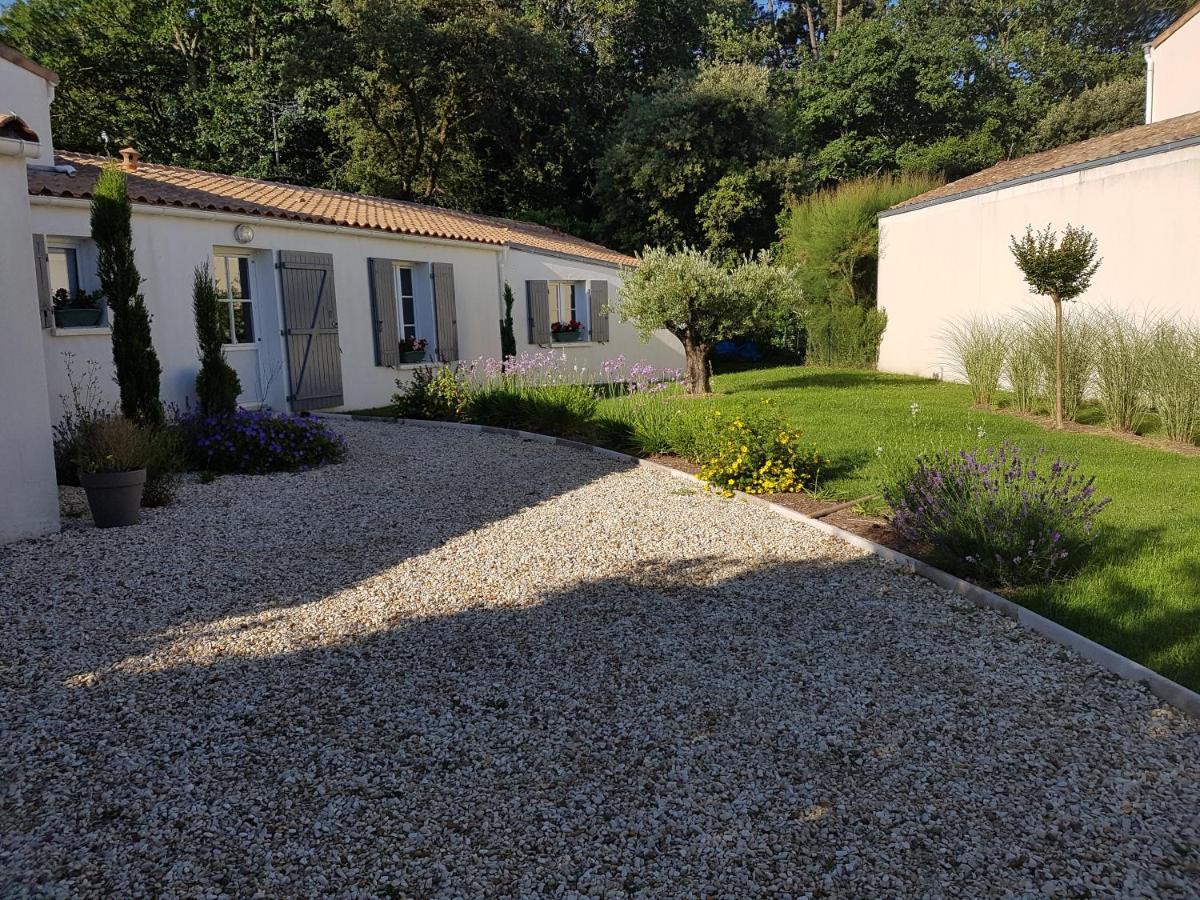 A L'Ombre Des Pins Bed and Breakfast Saint-Augustin  Buitenkant foto